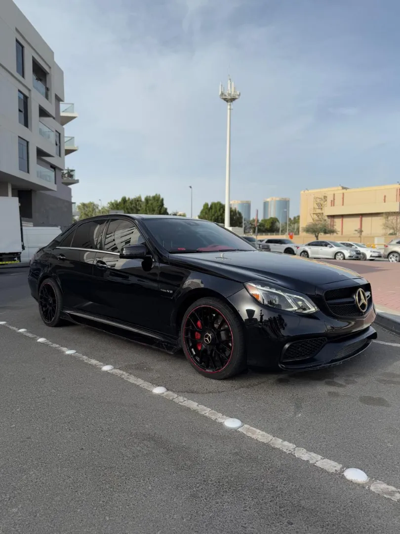 2015 Mercedes-Benz E63 AMG
